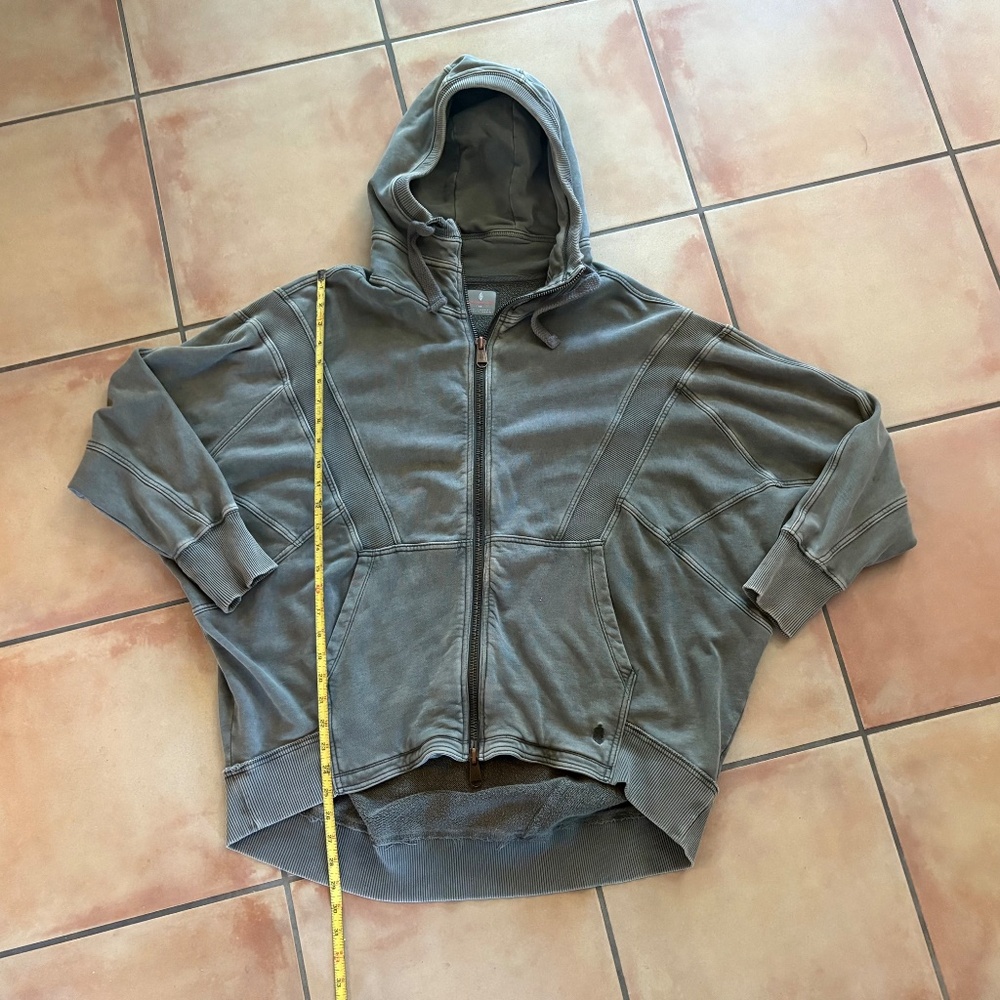 $128 Free People Movement All Your Love Solid Hoodie Size XS - Picture 8 of 9